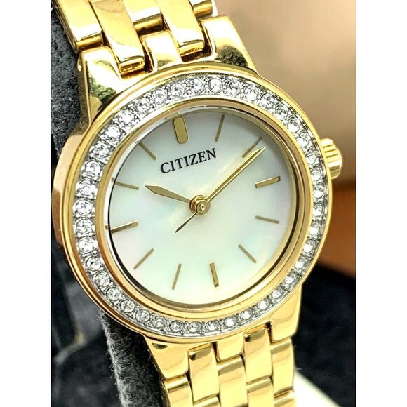 Citizen Women\'s Watch EJ6102-64D Quartz Gold Tone 23mm Swarovski & Bracelet Set